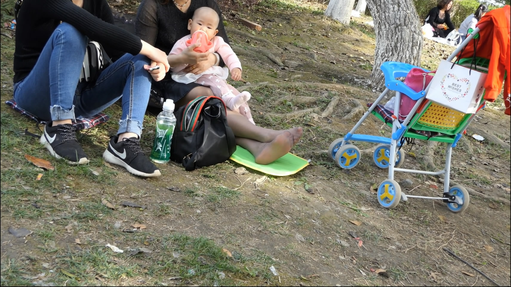 streetsnapnylon[00 00 33][20181208 230554 6]